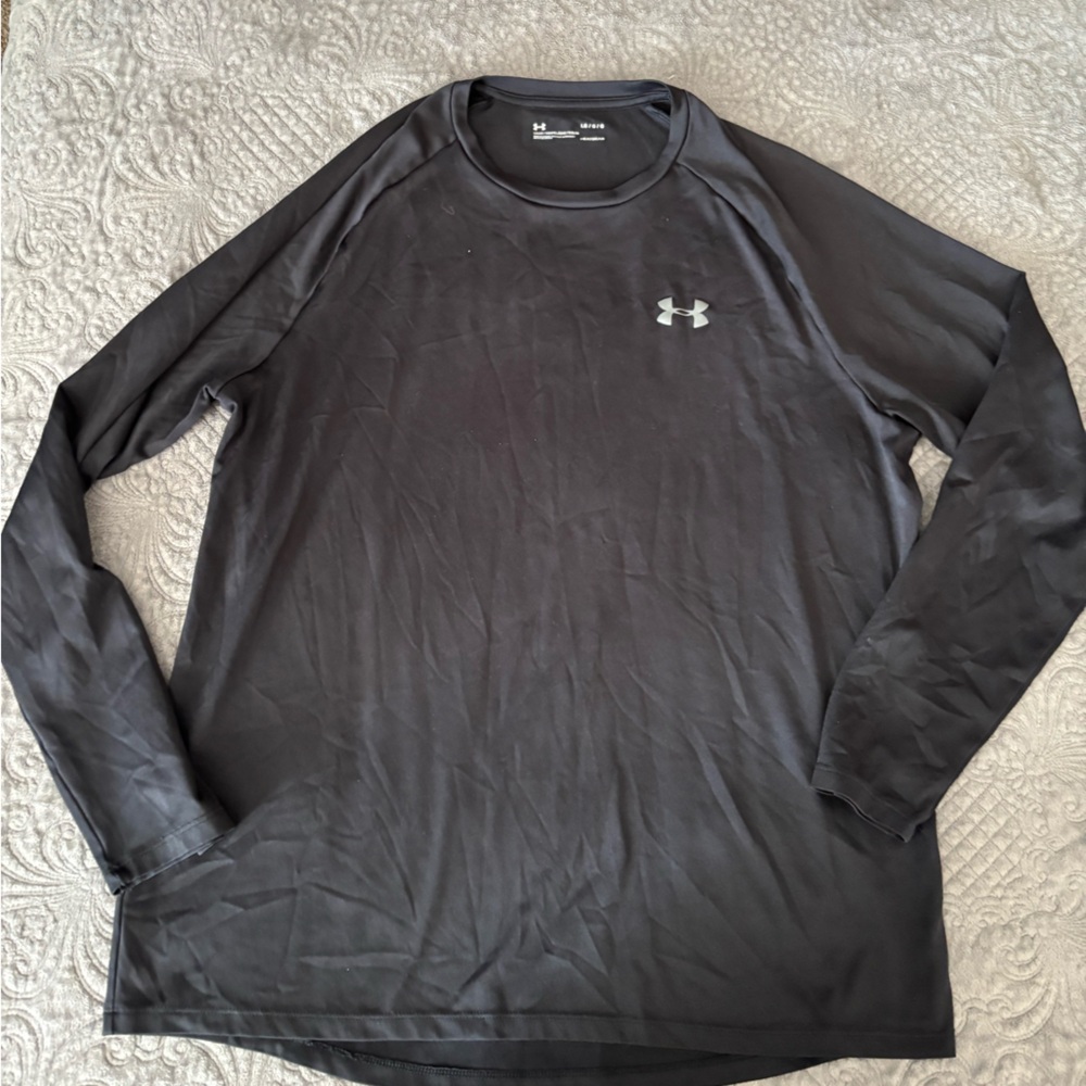 Under Armour Men's Black Long Sleeve Shirt